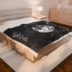 Personalized Moon & Stars Birthday Velveteen Plush Blanket – Custom Name & Age